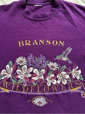 Vintage 1990s Branson Missouri Wildflowers Purple Graphic Tee small